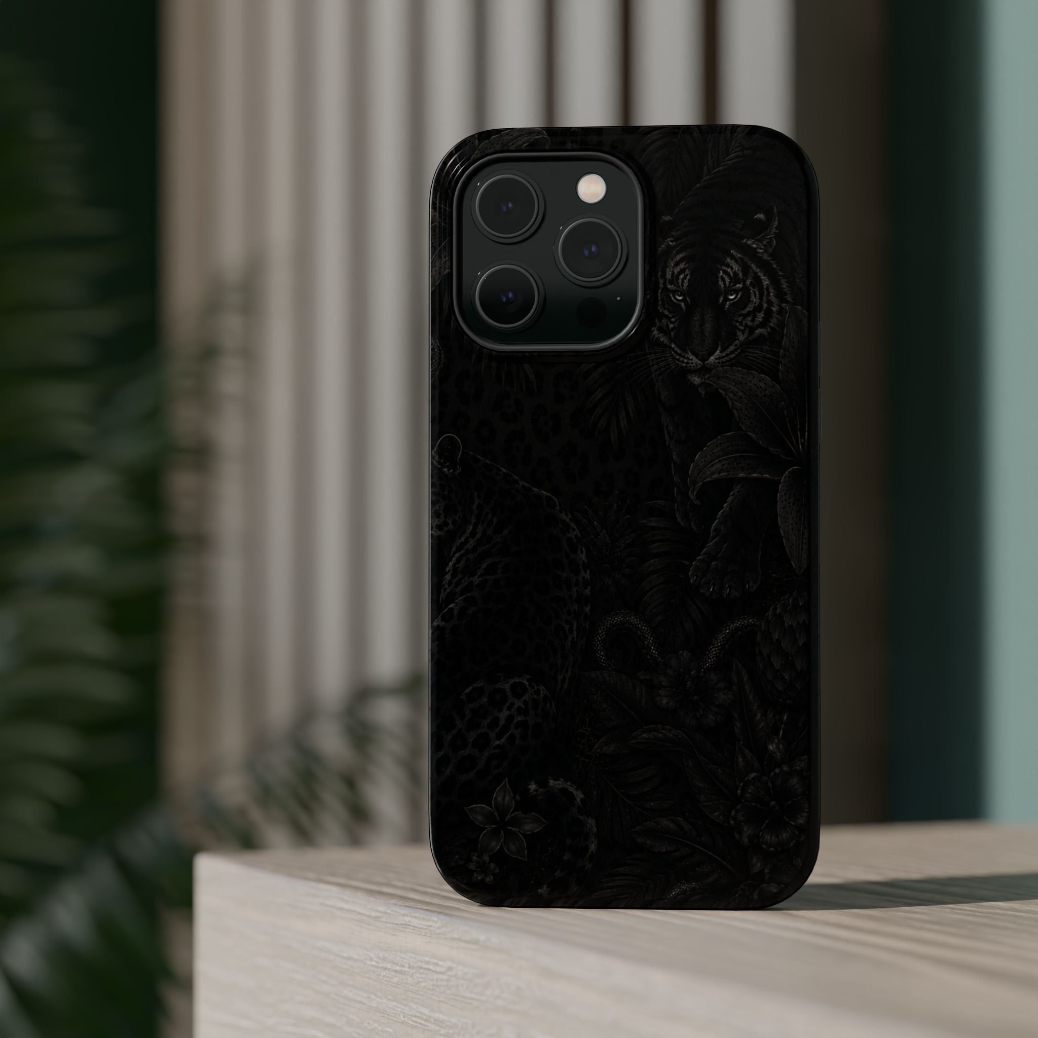 Black Floral Leopard Magnetic Impact-Resistant Phone Case | MagSafe Compatible Shockproof Cover