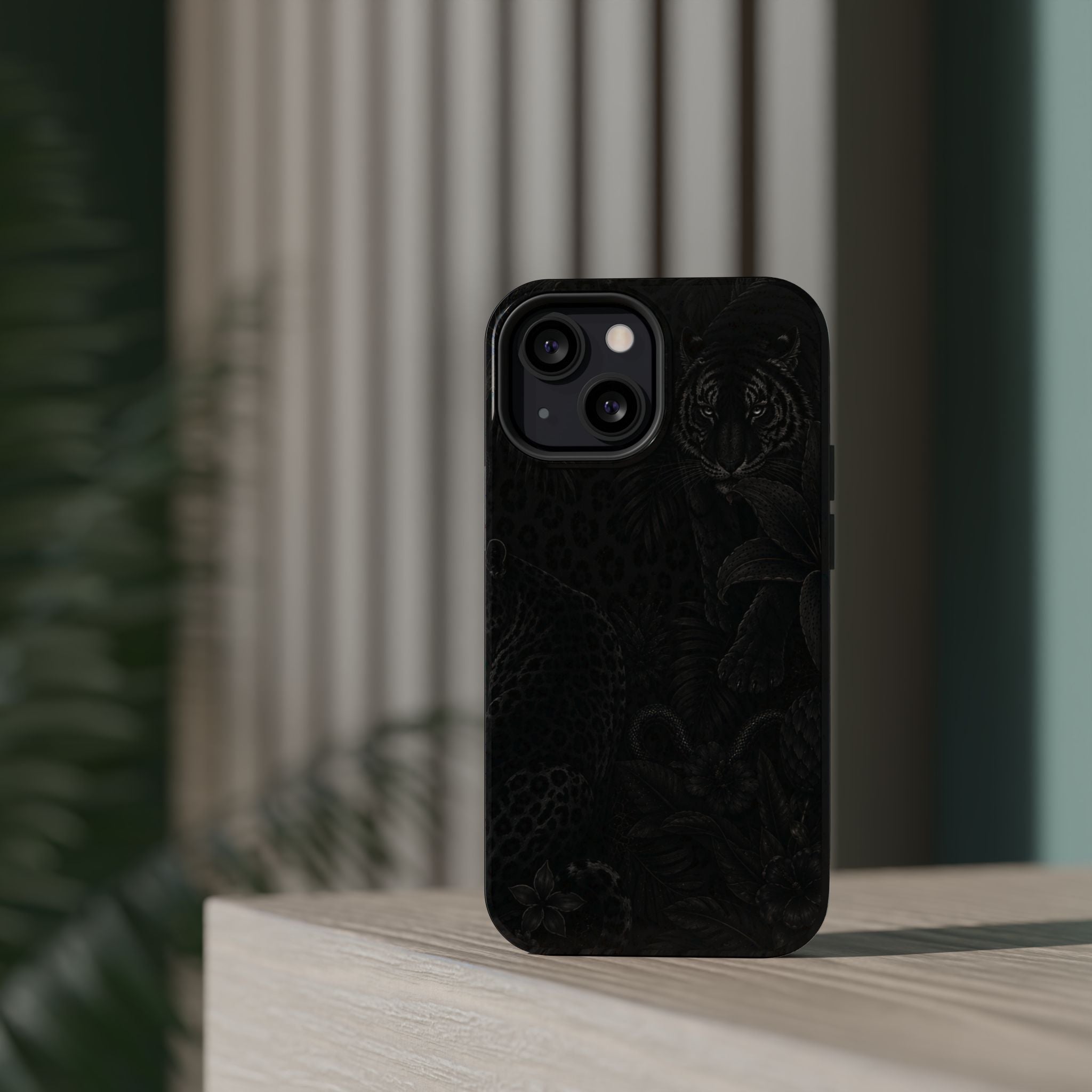 Black Floral Leopard Magnetic Impact-Resistant Phone Case | MagSafe Compatible Shockproof Cover