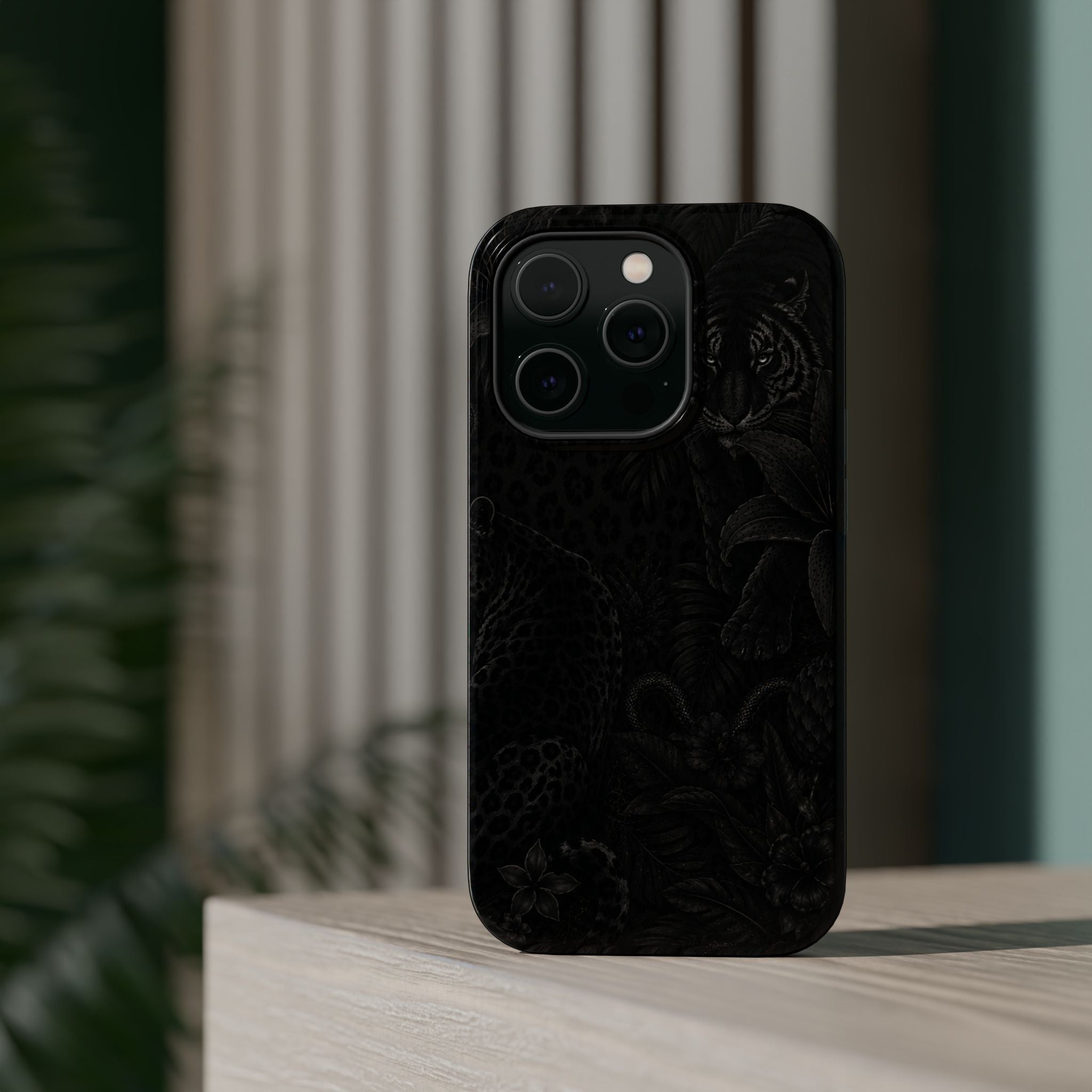 Black Floral Leopard Magnetic Impact-Resistant Phone Case | MagSafe Compatible Shockproof Cover