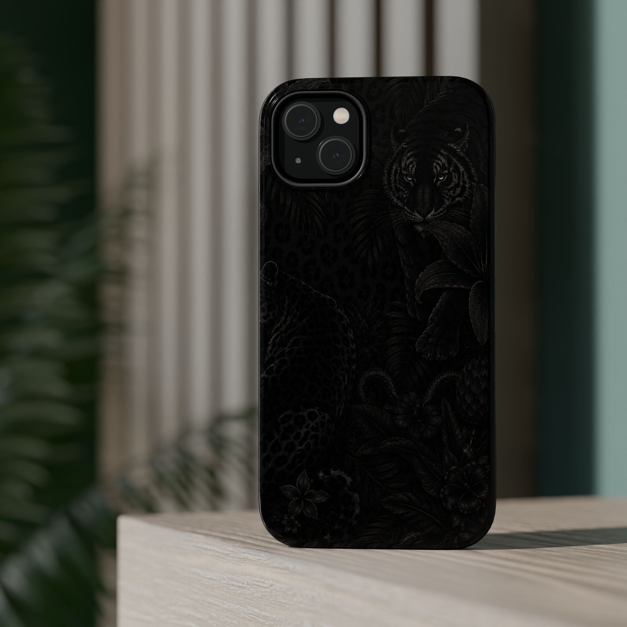 Black Floral Leopard Magnetic Impact-Resistant Phone Case | MagSafe Compatible Shockproof Cover