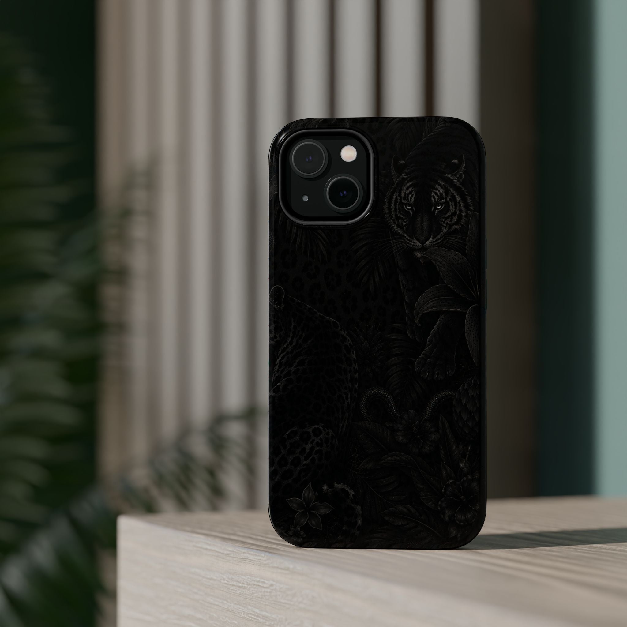 Black Floral Leopard Magnetic Impact-Resistant Phone Case | MagSafe Compatible Shockproof Cover