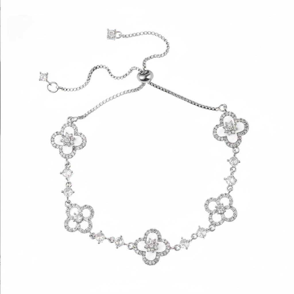 The Royale Clover | 18K Gold Bracelet by VAEL